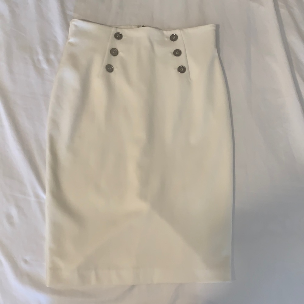 Ricki’s White Pencil Skirt